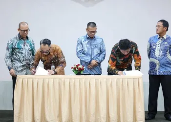 Setelah Enos Penandatangan MoU Di Kantor Kementerian, Lapangan Terbang Gatot Subroto Diresmikan